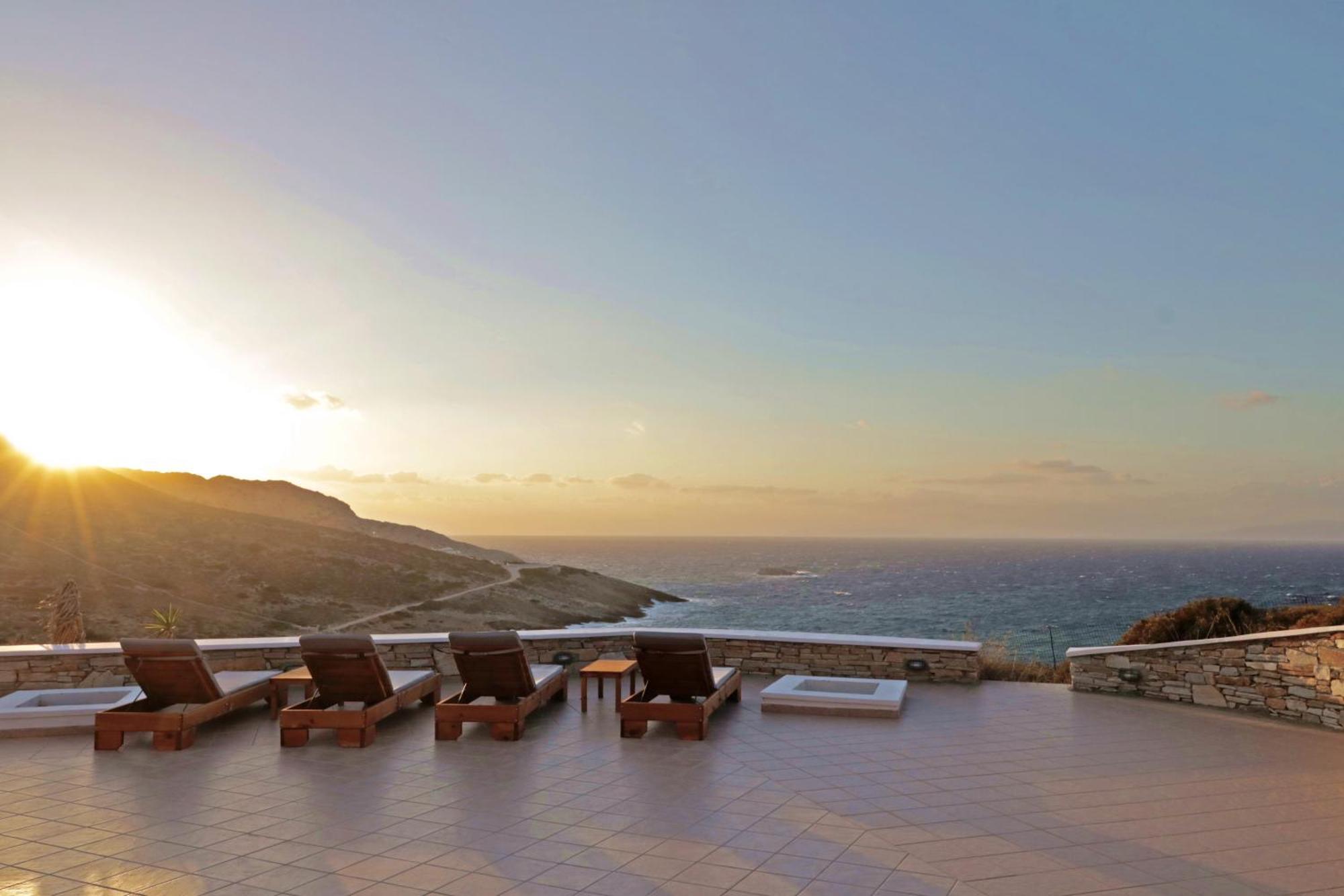 Unique Off Grid Seafront Villa Chora  Exterior foto