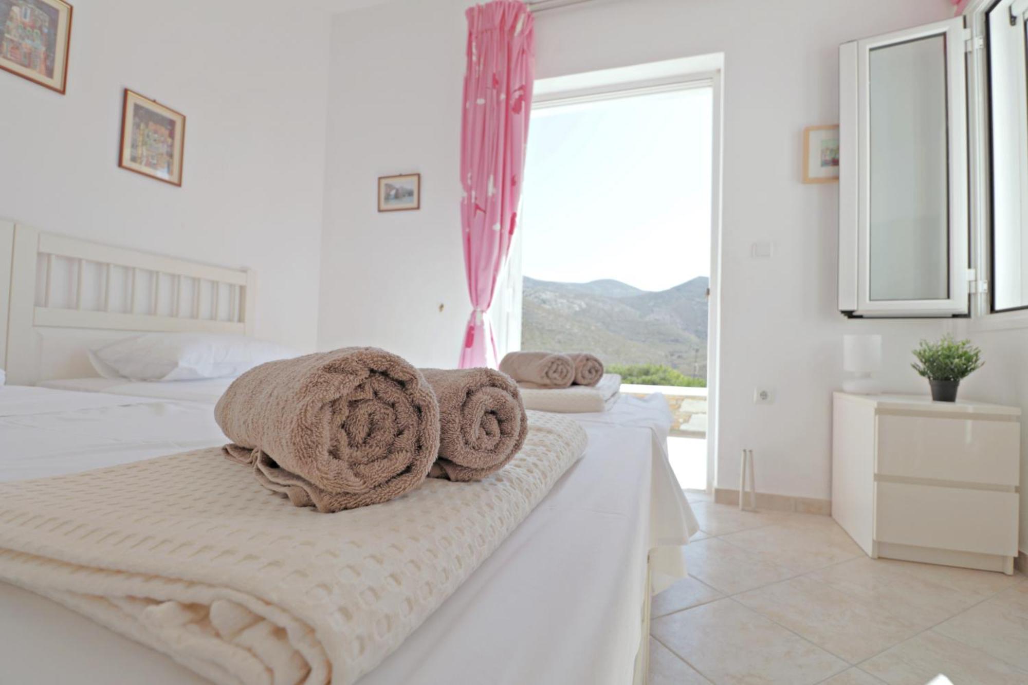 Unique Off Grid Seafront Villa Chora  Exterior foto
